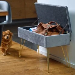 Sitzbank/Truhe Mit Samtbezug "Scarlett" In Grau -Yamazaki Mobel Geschaft echtwerk sitzbank truhe mit samtbezug scarlett in grau 5