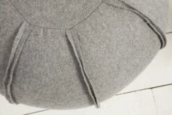 Sitzpouf FILZ In Hellgrau - 50 X 37 X 50cm -Yamazaki Mobel Geschaft riess ambiente de sitzpouf filz in hellgrau 50 x 37 x 50cm 4