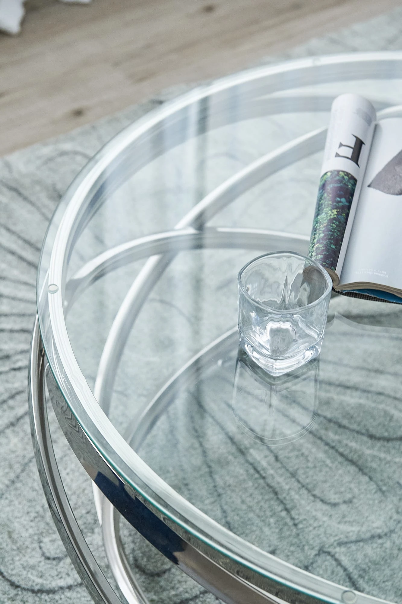 Couchtisch Modern Ø 80 Cm Glasplatte Klar Und Edelstahlgestell In Silber 5 Couchtisch Modern Ø 80 Cm Glasplatte Klar Und Edelstahlgestell In Silber – Bild 5