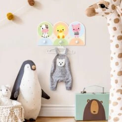 Kindergarderobe Holz - Kuh Küken Schwein In Pastell -Yamazaki Mobel Geschaft wallart kindergarderobe holz kuh kuken schwein in pastell 2